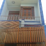 Bán nhà đường thông xe hơi, 4x15m, đúc 2 tấm. Giá 1 tỷ 550 triệu