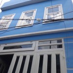 Nhà xây dựng 2 lầu đúc thiệt, 1 xẹt Đ.Lê Văn Khương. DT 4×8,5m. Giá 650 triệu