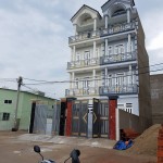 Khu đẳng cấp với căn nhà thiết kế sang trọng 3 tấm rưỡi ở quận 12, gần chợ, siêu thị…