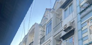 Nhà 2 lầu 4 phòng ngủ, hẻm xe hơi, F Trung Mỹ Tây, Tp.HCM