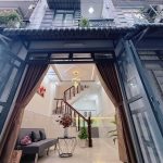 Nhà đúc 2 lầu, 3 phòng ngủ, đường Lê Văn Khương, Quận 12, tp HCM
